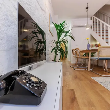 Olive Tree House By Lovelystay Holiday home Porto
